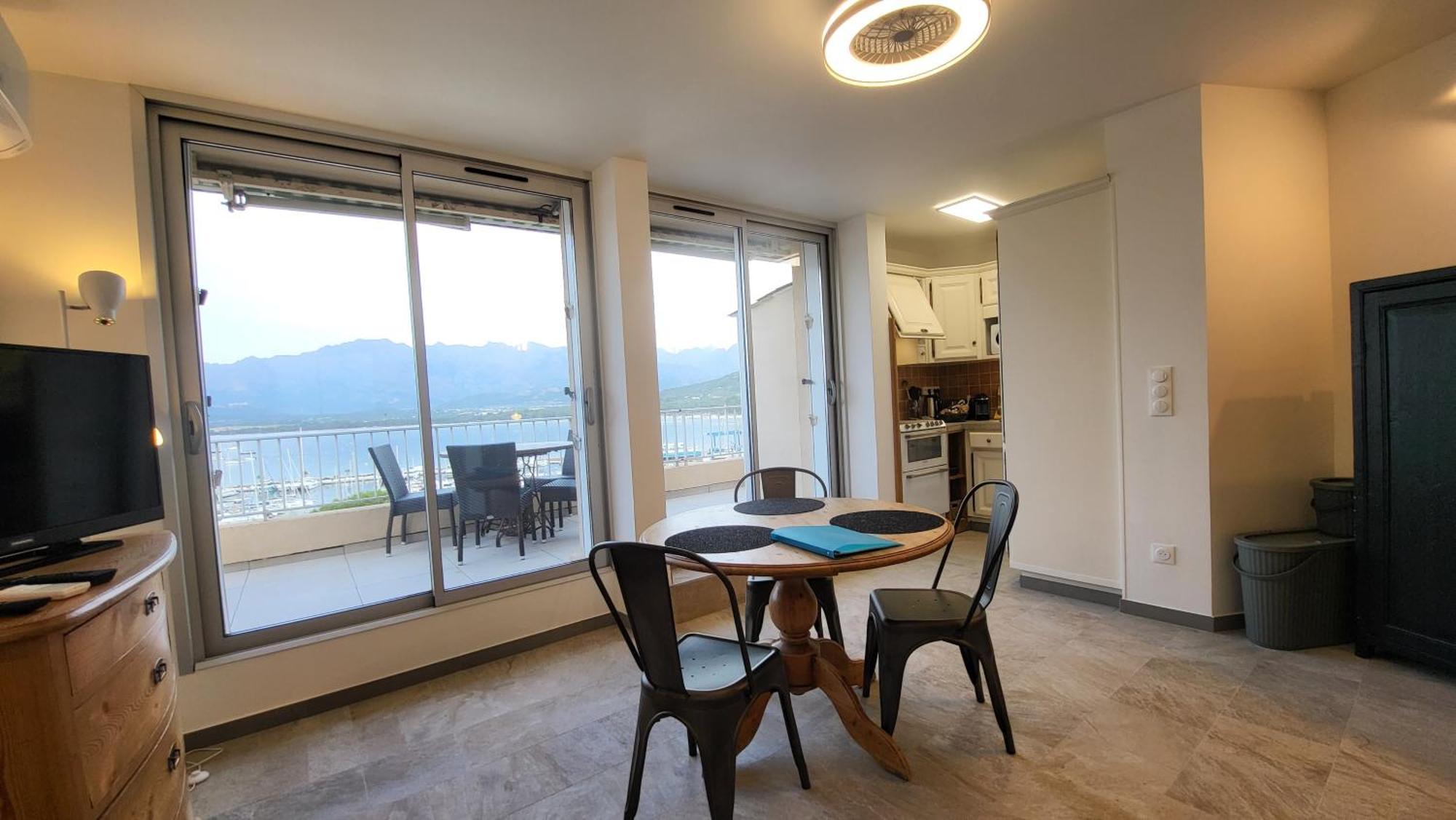 Appartement Sur La Baie, En Centre Ville Calvi  Eksteriør bilde
