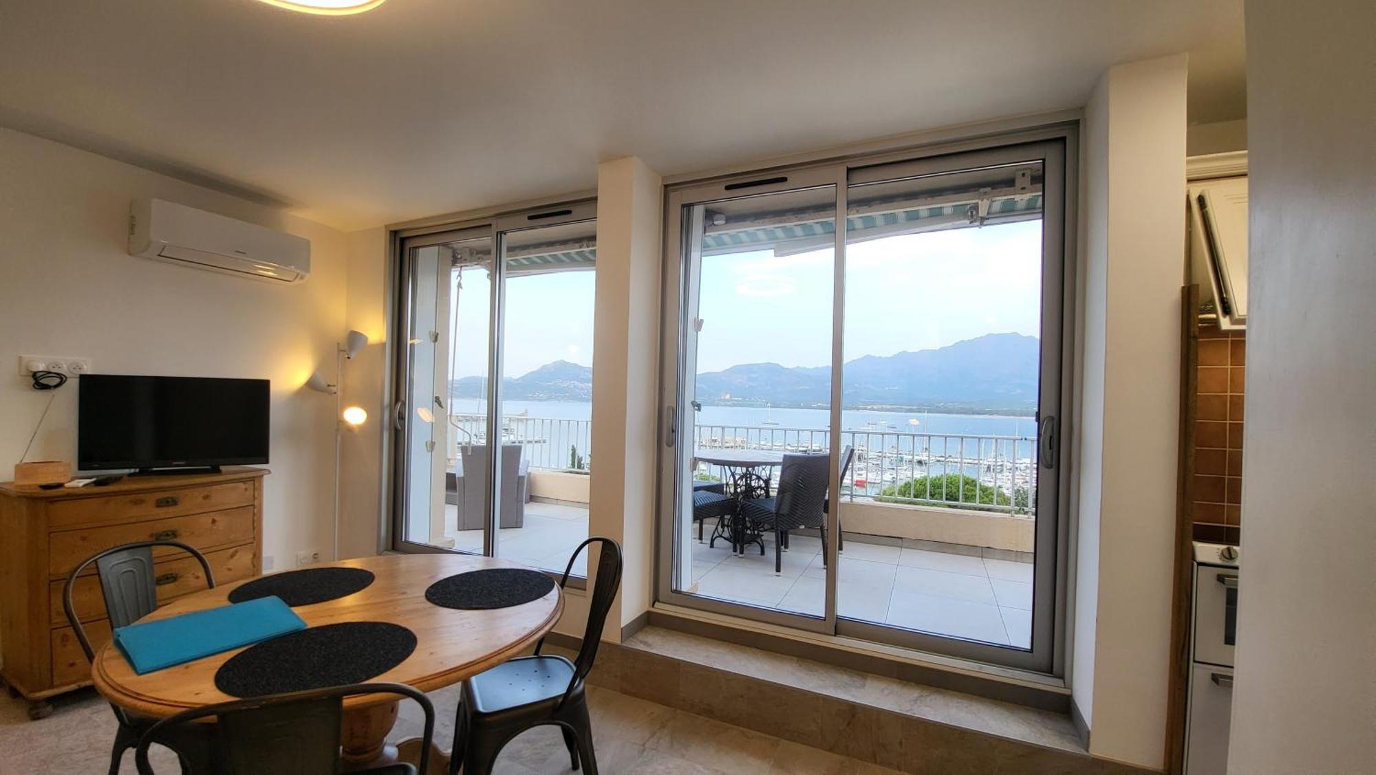Appartement Sur La Baie, En Centre Ville Calvi  Eksteriør bilde