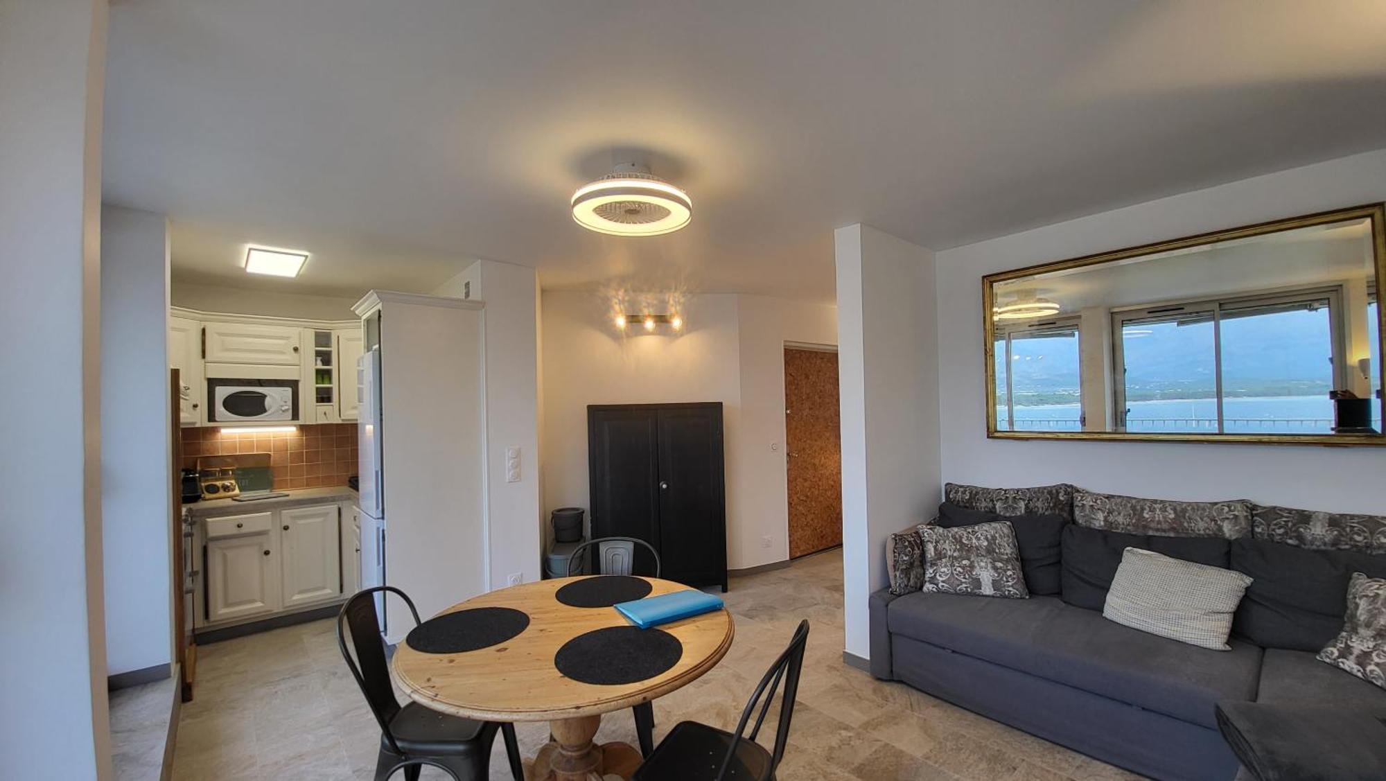Appartement Sur La Baie, En Centre Ville Calvi  Eksteriør bilde