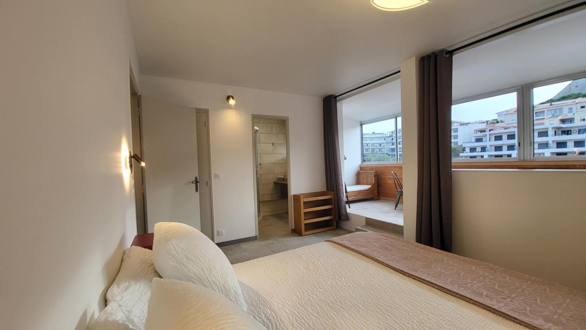 Appartement Sur La Baie, En Centre Ville Calvi  Eksteriør bilde
